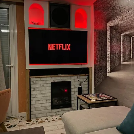 Apartment Superbe Renove Et Au Bord De La *