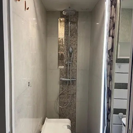 Superbe Renove Et Au Bord De La Apartment